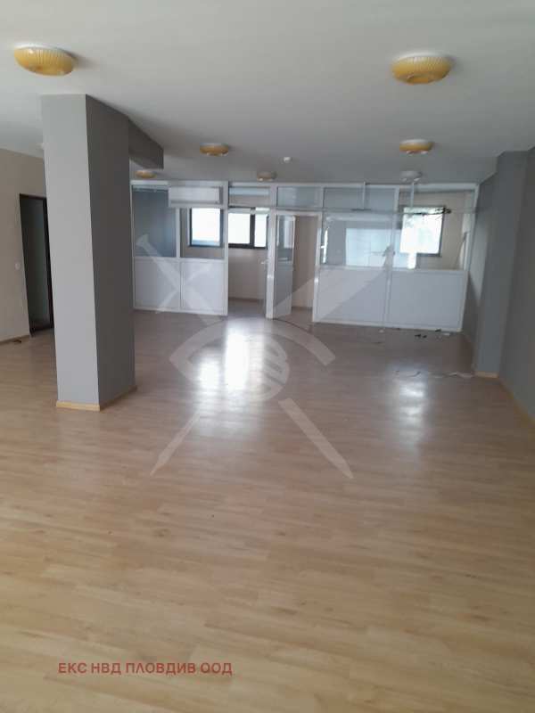 Продава офис, гр. пловдив, кършияка