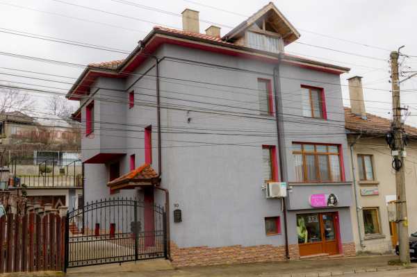 Продава къща, гр. тутракан, област силистра