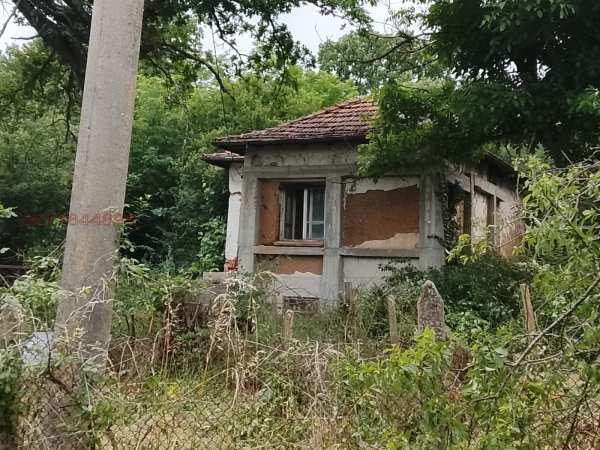 Продава къща, гр. годеч, област софия област