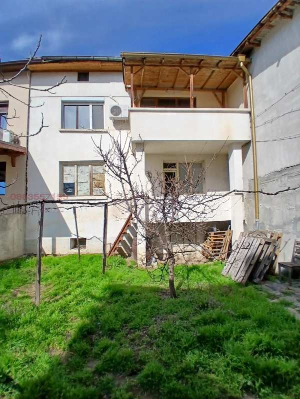 Продава къща, гр. сандански, област благоевград