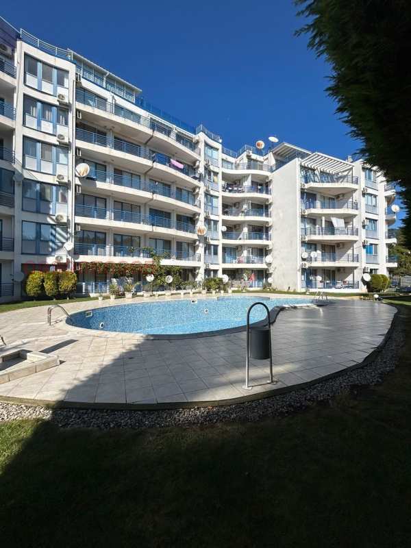 Дава под наем 2-стаен, гр. балчик, област добрич