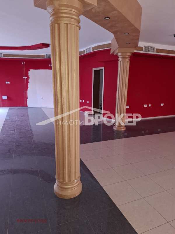 Дава под наем магазин, гр. сливен, център