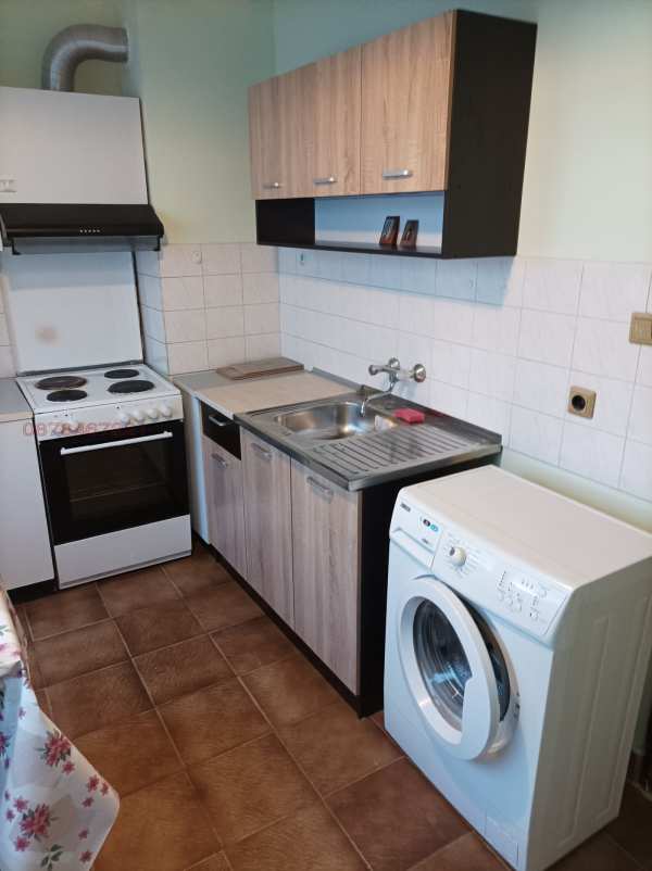 Дава под наем 1-стаен, гр. софия, овча купел 2