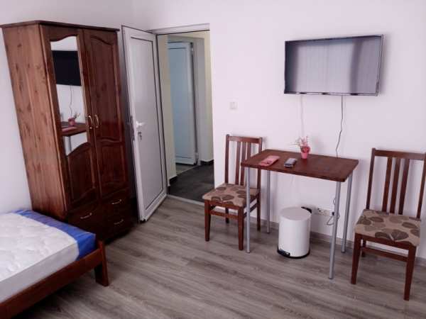 Дава под наем етаж от къща, с. войводиново, област пловдив