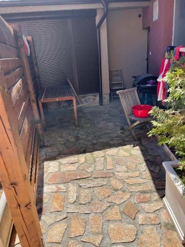 Дава под наем къща, гр. перущица, област пловдив