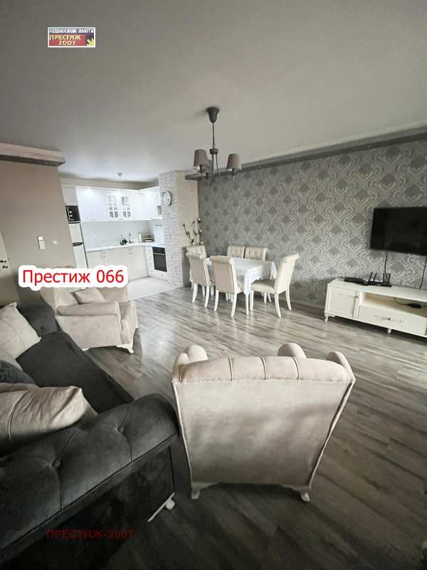 Дава под наем 3-стаен, гр. шумен, 5-ти полк