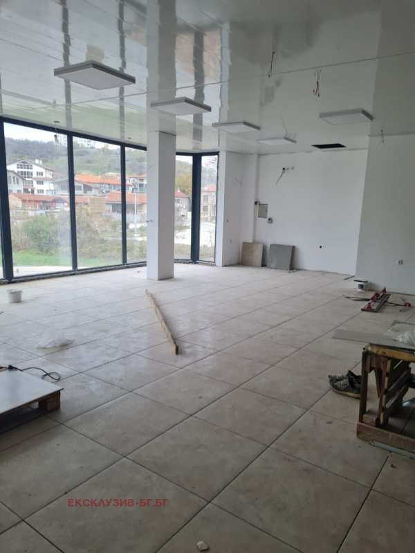 Дава под наем магазин, гр. шумен, болницата