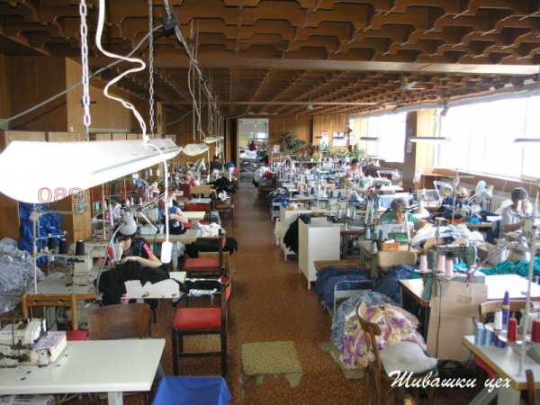 Дава под наем  пром. помещение град Габрово, Център
      700 кв.м