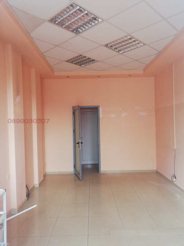 Дава под наем магазин, гр. димитровград, област хасково