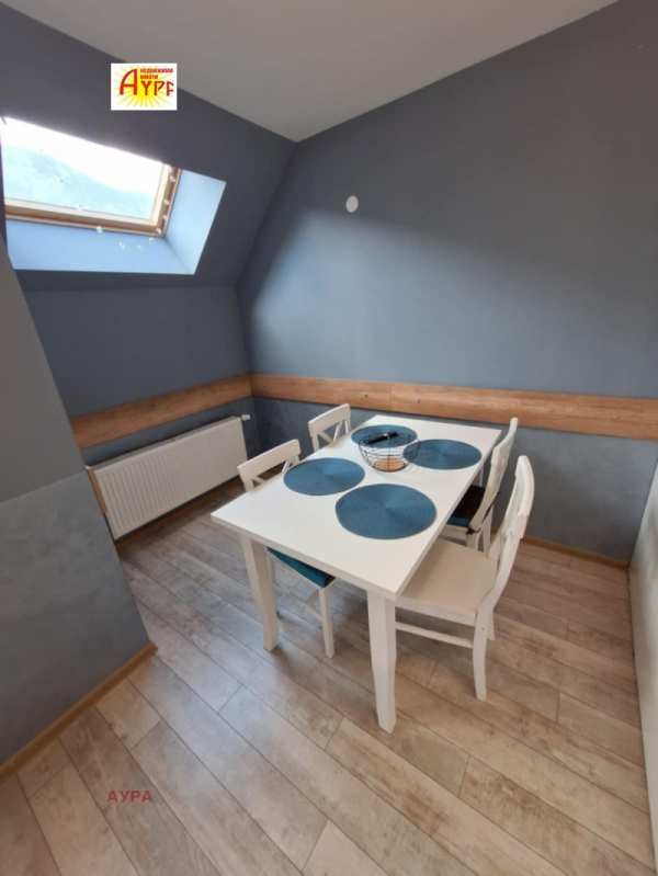 Дава под наем 3-стаен, гр. враца, център