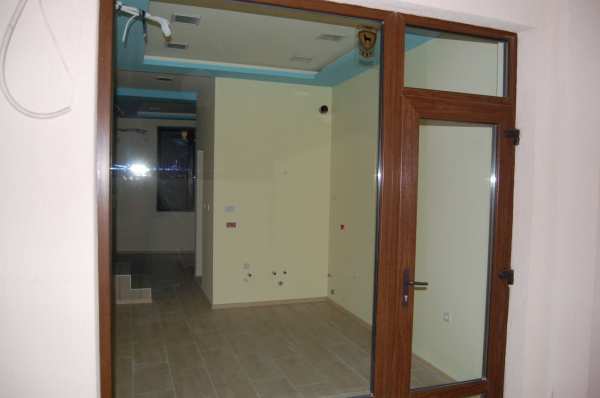 Дава под наем магазин, гр. варна, център