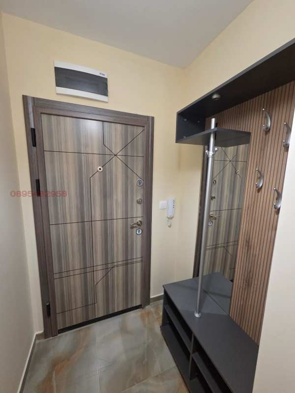 Дава под наем 2-стаен, гр. разград, освобождение