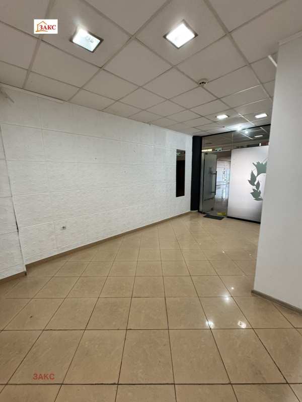 Дава под наем офис, гр. кърджали, център