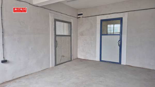 Дава под наем склад, гр. перник, мошино