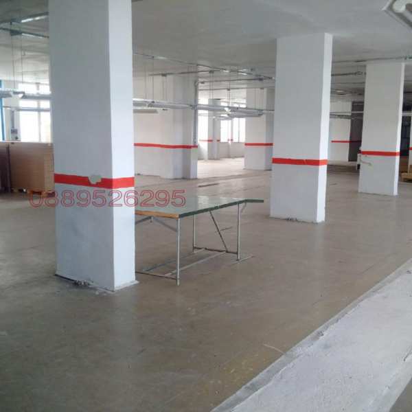 Дава под наем склад, гр. разград, център