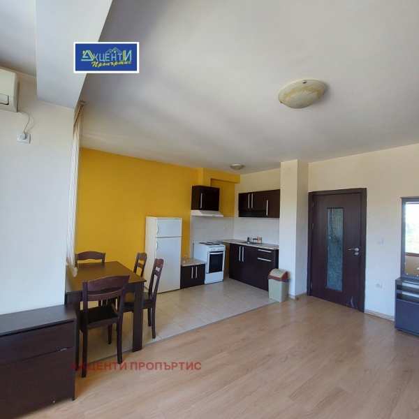 Дава под наем 1-стаен, гр. велико търново, център