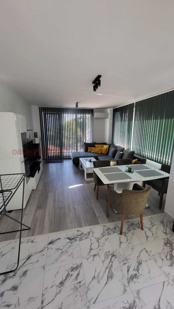 Дава под наем 2-стаен, гр. пазарджик, устрем