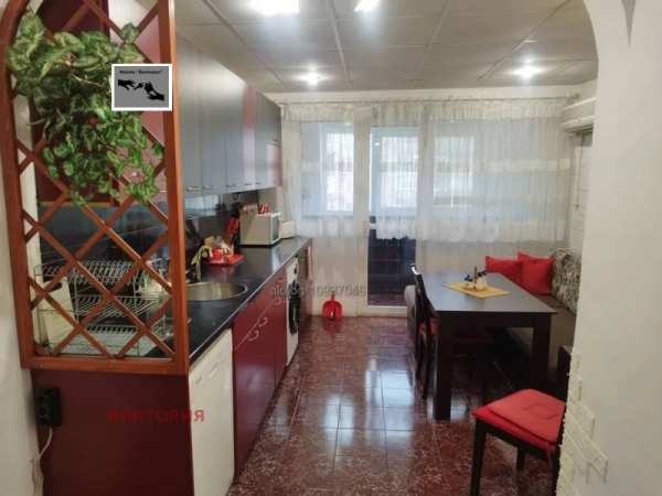 Дава под наем 3-стаен, гр. пазарджик, окръжна болница