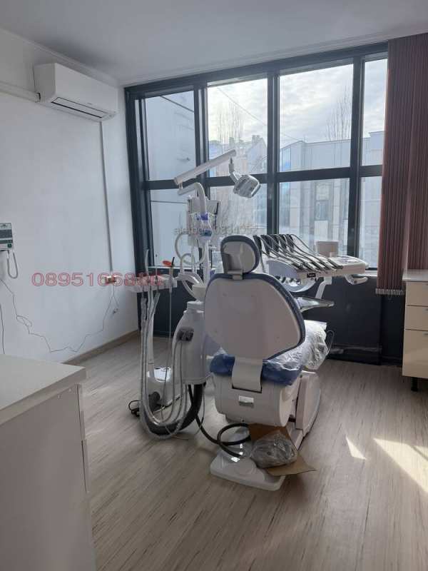 Дава под наем бизнес имот, гр. хасково, център