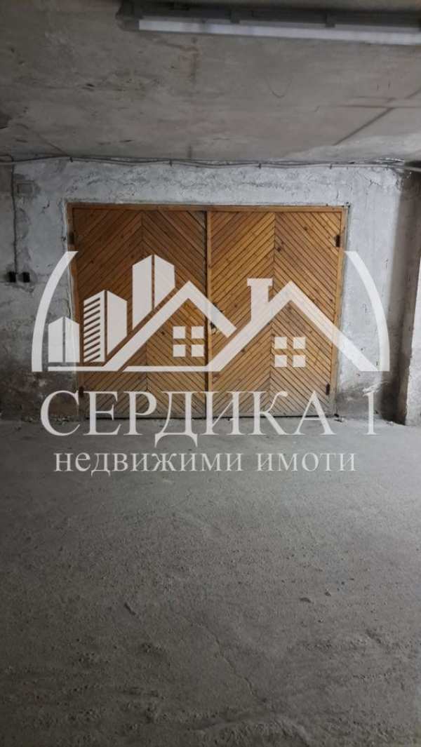 Дава под наем гараж, паркомясто, гр. софия, борово