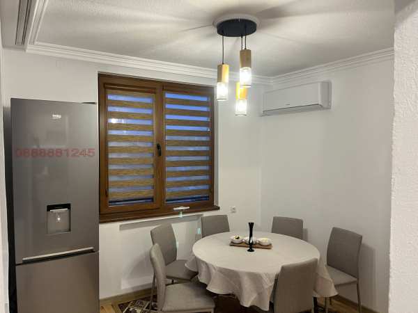 Дава под наем 4-стаен, гр. панагюрище, област пазарджик