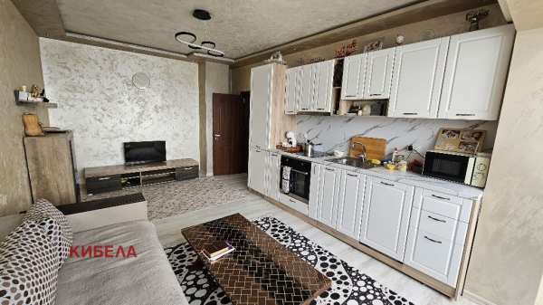 Дава под наем 3-стаен, гр. радомир, област перник