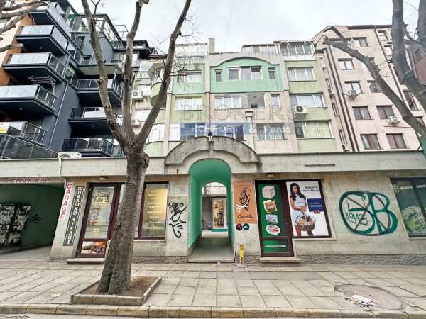 Дава под наем офис, гр. варна, център