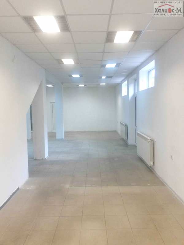 Дава под наем офис, гр. монтана, широк център