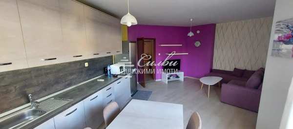 Дава под наем 3-стаен, гр. шумен, център