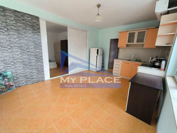 Дава под наем офис, гр. шумен, пазара