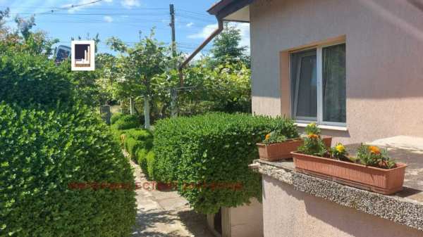 Дава под наем къща, гр. балчик, област добрич