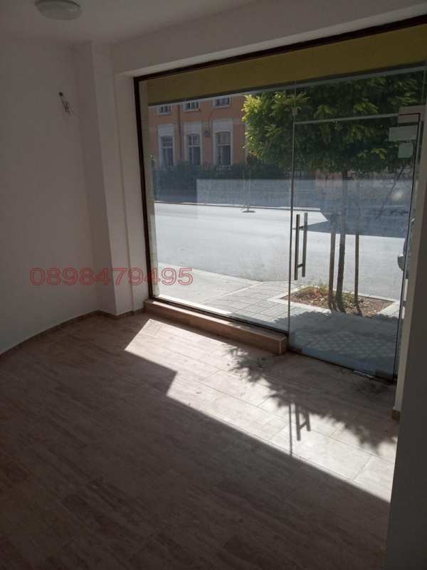 Дава под наем магазин, гр. русе, център