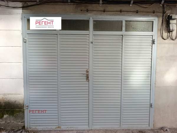 Дава под наем  гараж, паркомясто град Габрово, Младост
      19 кв.м
