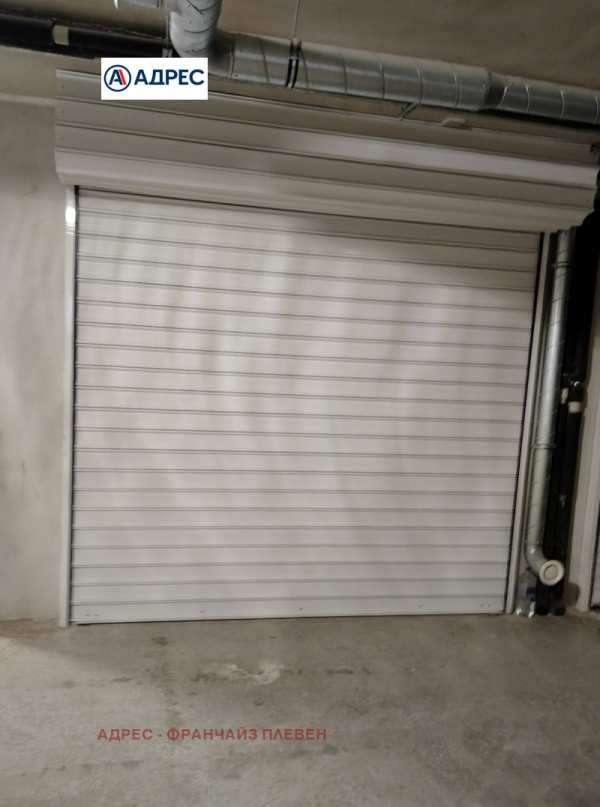 Дава под наем гараж, паркомясто, гр. плевен, широк център