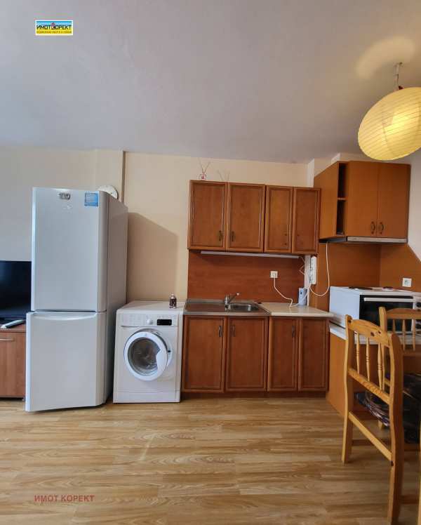 Дава под наем 2-стаен, гр. пазарджик, устрем