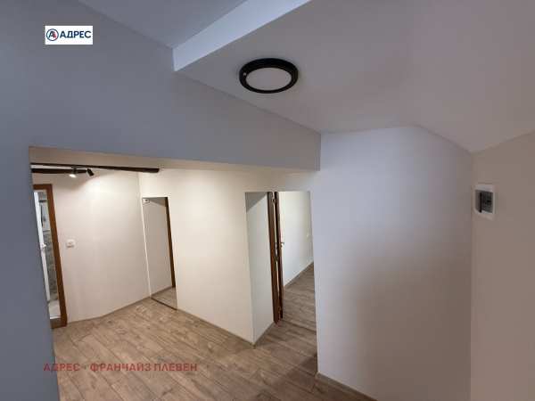 Дава под наем офис, гр. враца, център