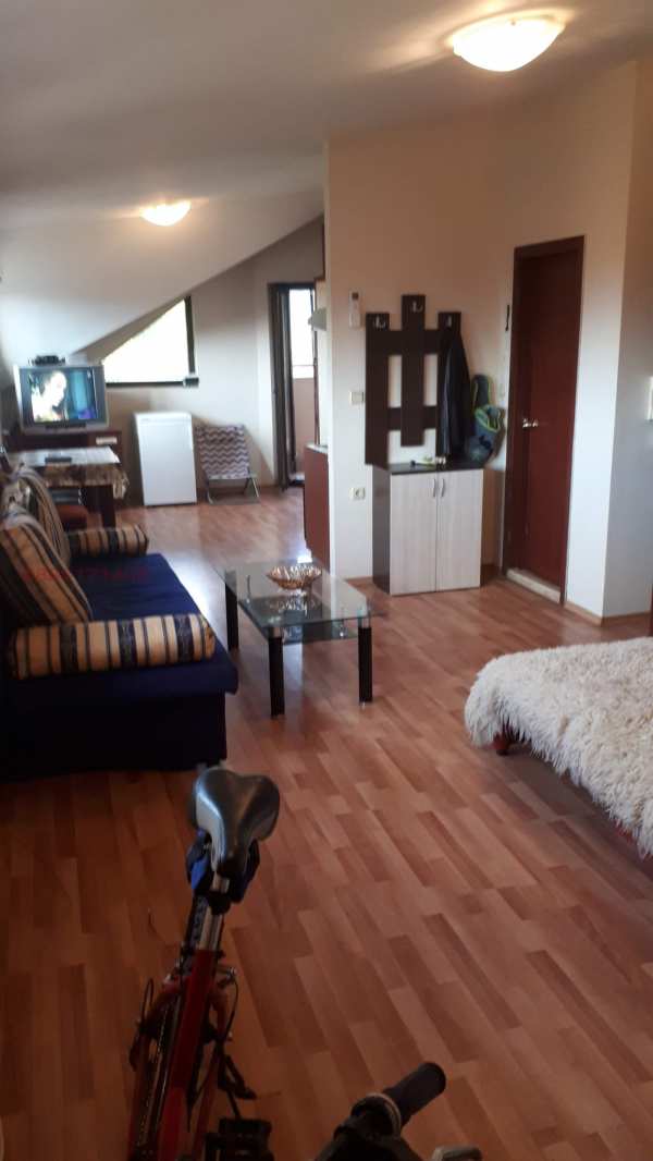 Дава под наем 1-стаен, гр. банско, област благоевград