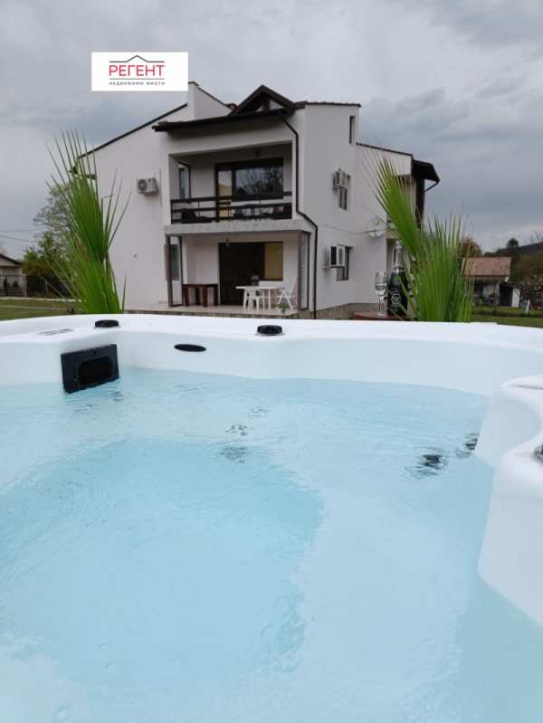 Дава под наем къща, с. гергини, област габрово