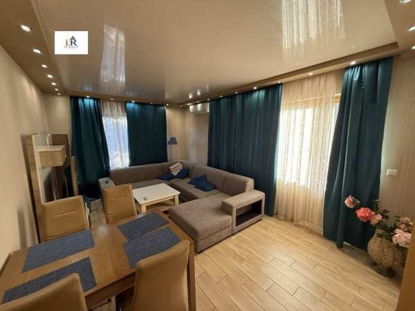 Дава под наем 3-стаен, гр. плевен, идеален център