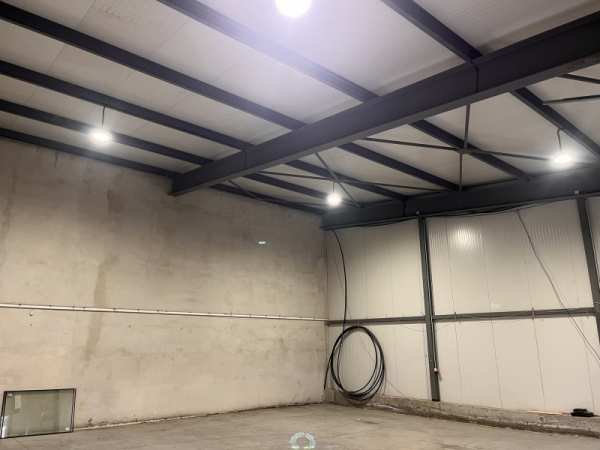 Дава под наем склад, гр. шумен, тракия