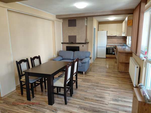 Дава под наем къща, гр. русе, център