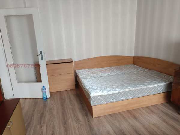 Дава под наем 1-стаен, гр. русе, възраждане