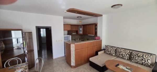 Дава под наем 2-стаен, гр. свети влас, област бургас