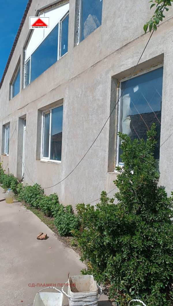 Дава под наем пром. помещение, гр. шумен, 5-ти полк