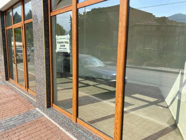 Дава под наем офис, гр. гоце делчев, област благоевград
