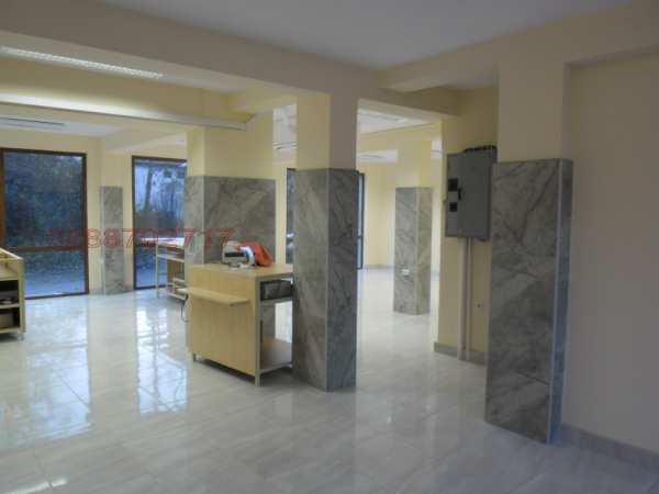 Дава под наем магазин, гр. русе, център