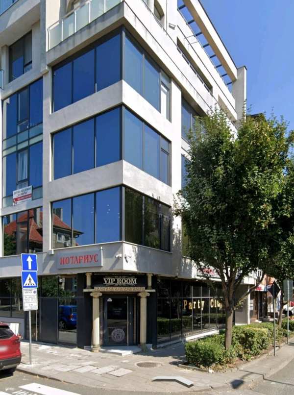 Дава под наем офис, гр. бургас, център