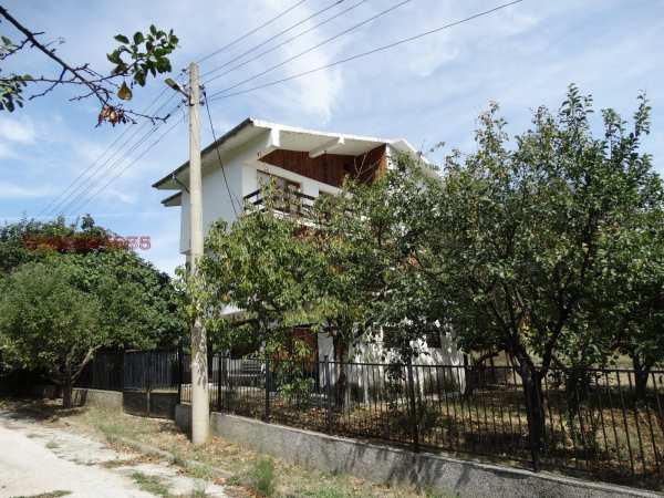 Продава къща, с. мухово, област софия област