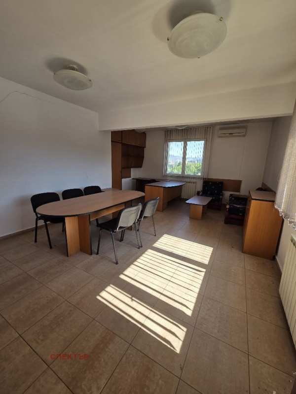 Продава офис, гр. перник, център