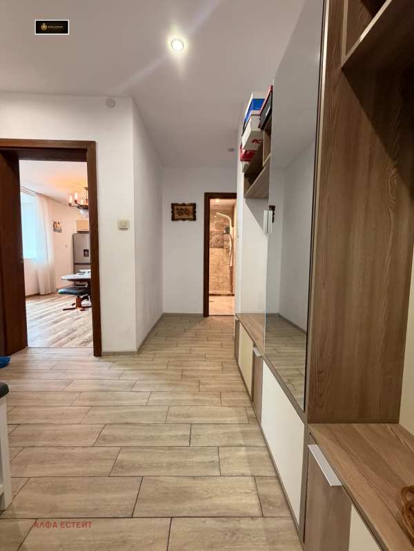 Продава 3-стаен, гр. враца, център